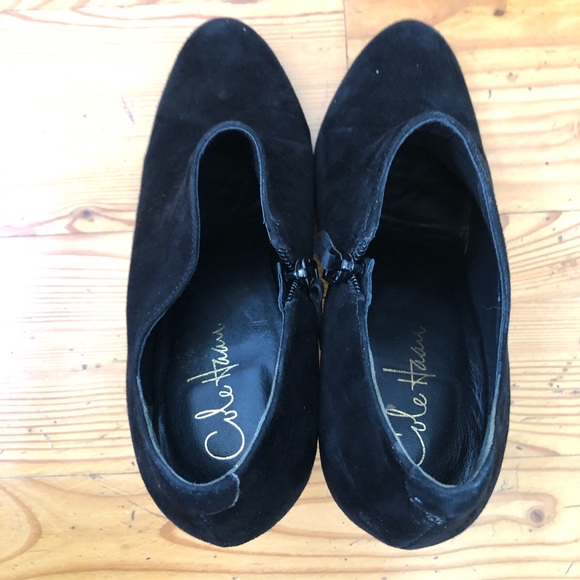 Cole Haan Air 9B Black Suede Talia Ankle Booties - Picture 3 of 11